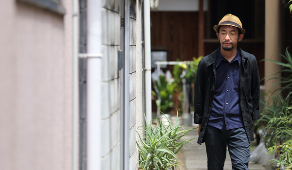 長谷川健一